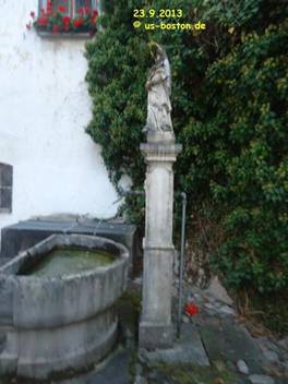 image073